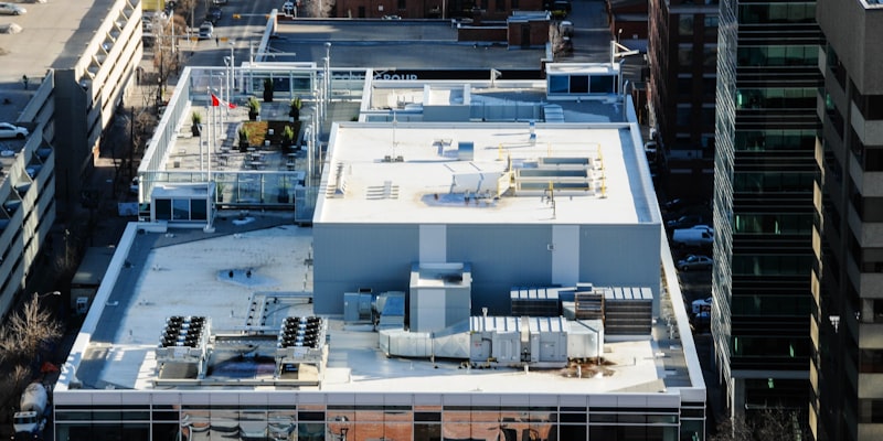 Commercial rooftop HVAC equipment